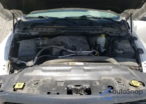 2015 Ram 1500 St z USA, uszkodzony, nr VIN 1C6RR7KT8FS703928